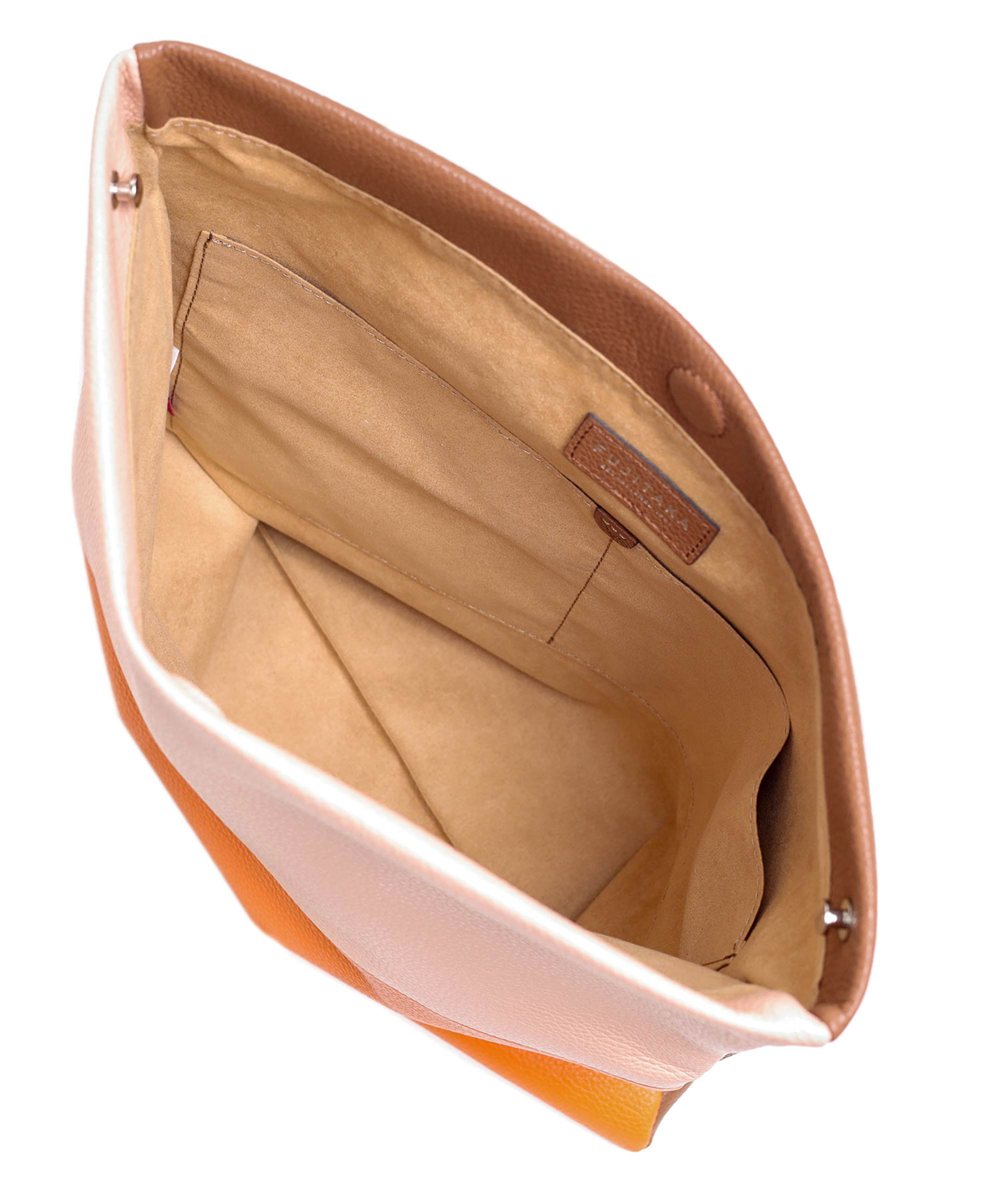 フジタカ シーム レザーマルチバッグ A4【2025年夏 / 読売テレビ ドラマ使用商品】