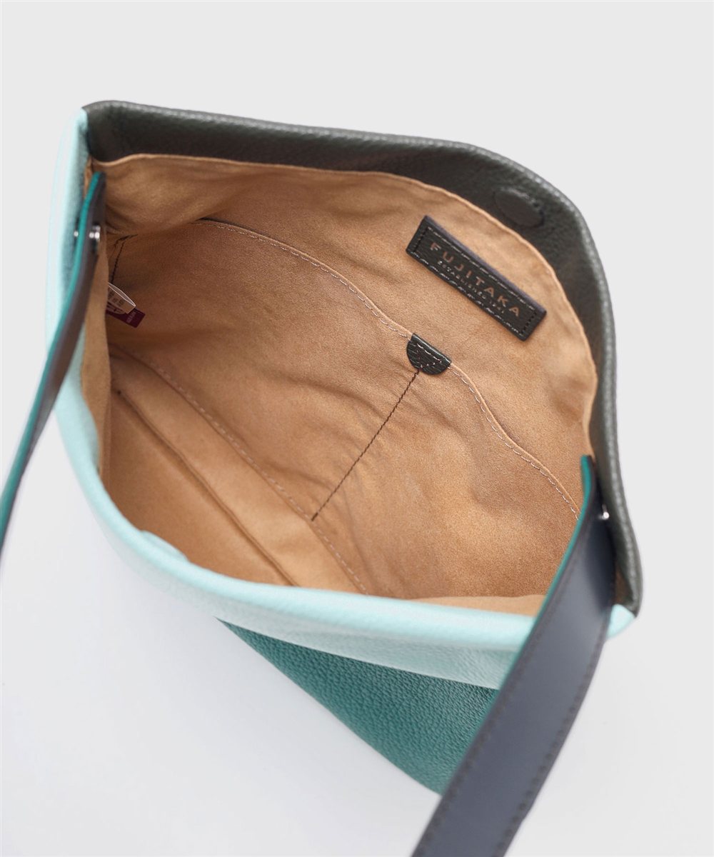 フジタカ シーム レザーマルチバッグ B5