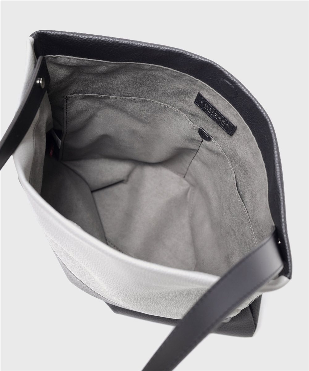 フジタカ シーム レザーマルチバッグ A4