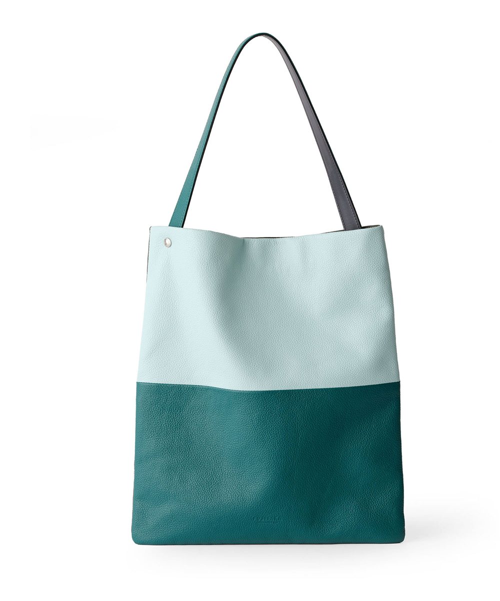 フジタカ シーム レザーマルチバッグ A4