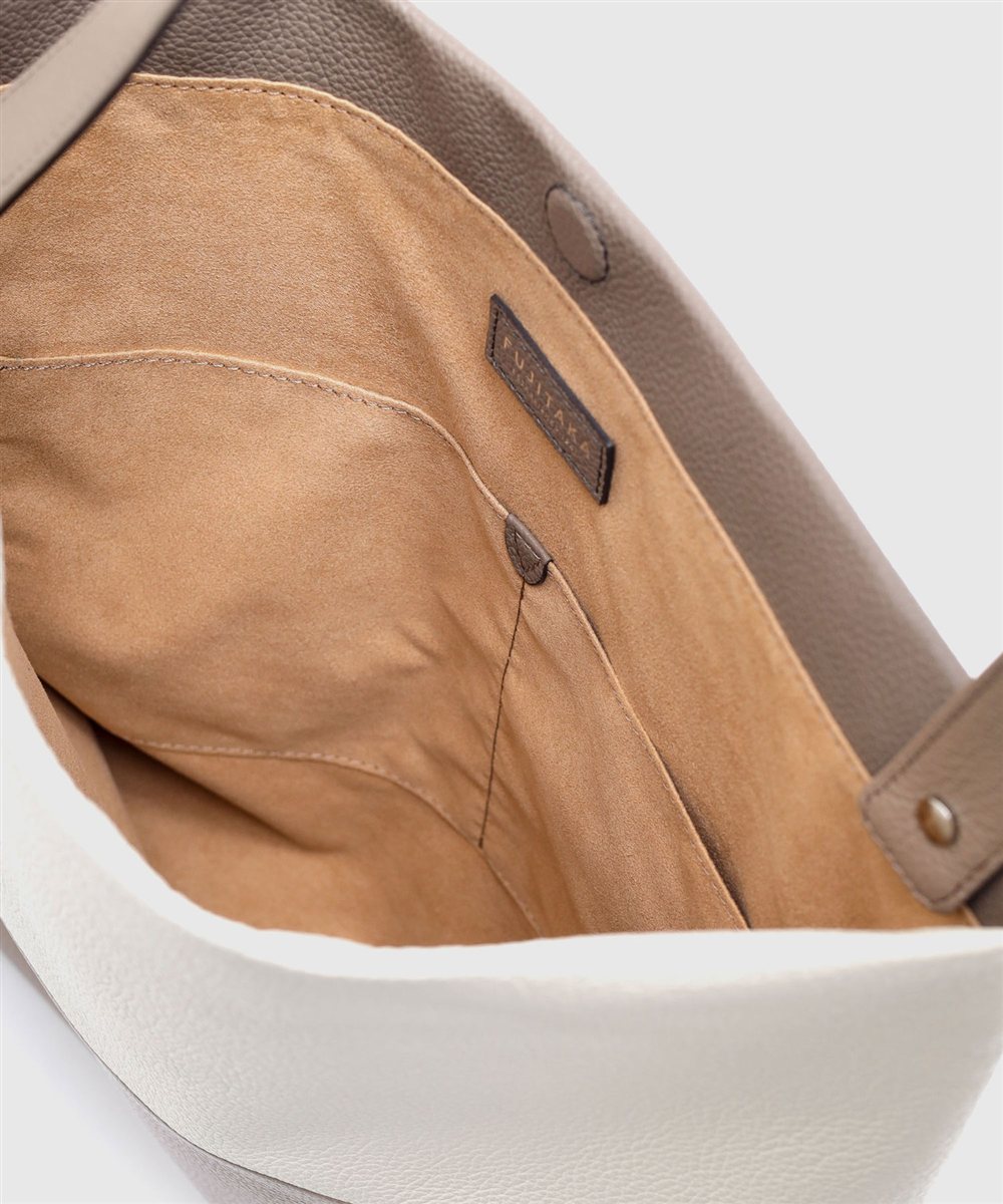 フジタカ シーム レザーマルチバッグ A4