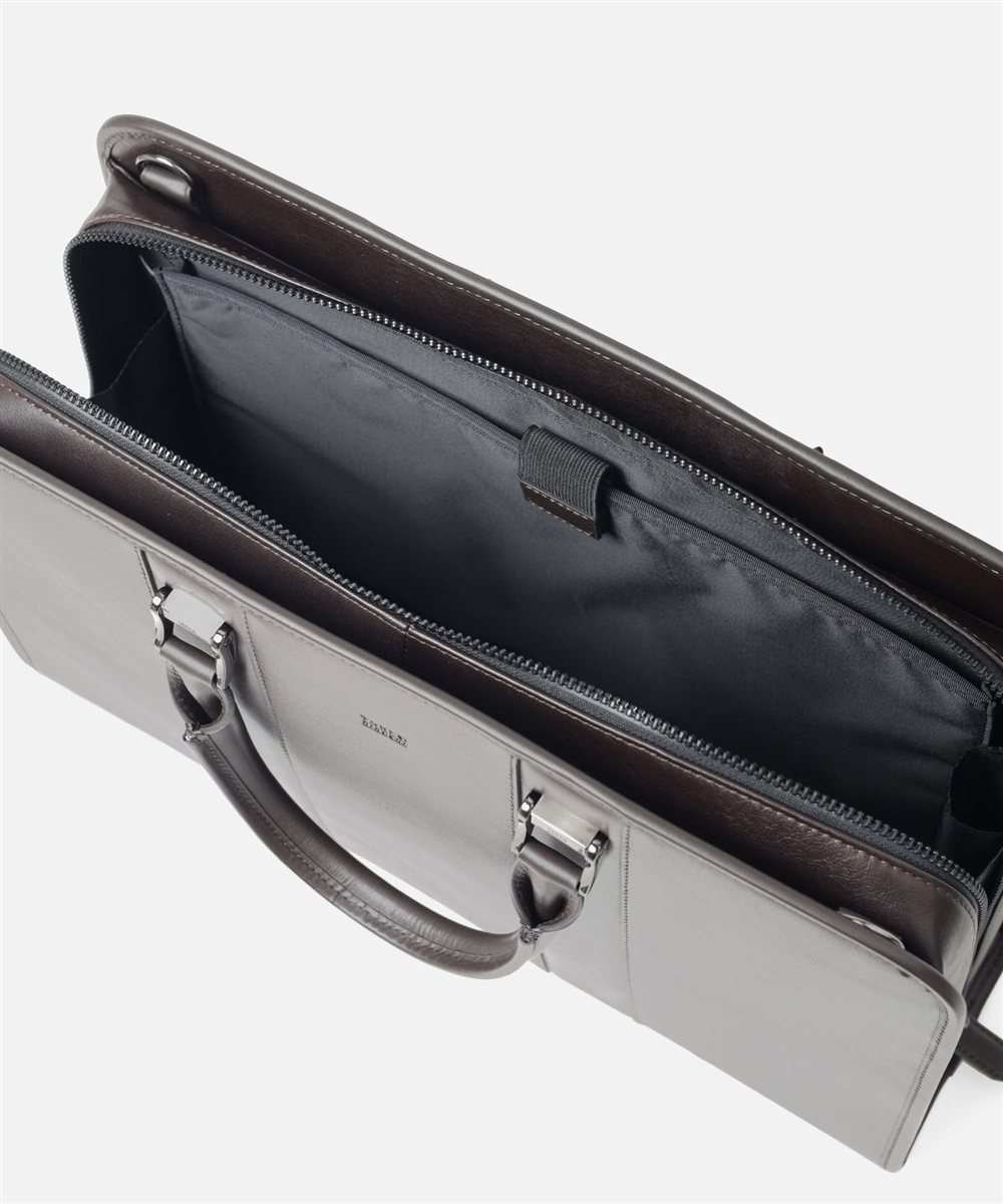 タケオキクチ ボルトン レザービジネスバッグ B4