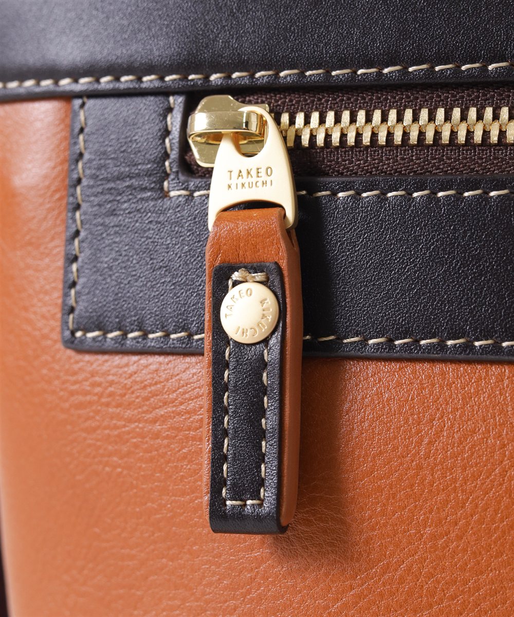 タケオキクチ マンチェスター レザーショルダーバッグ B5