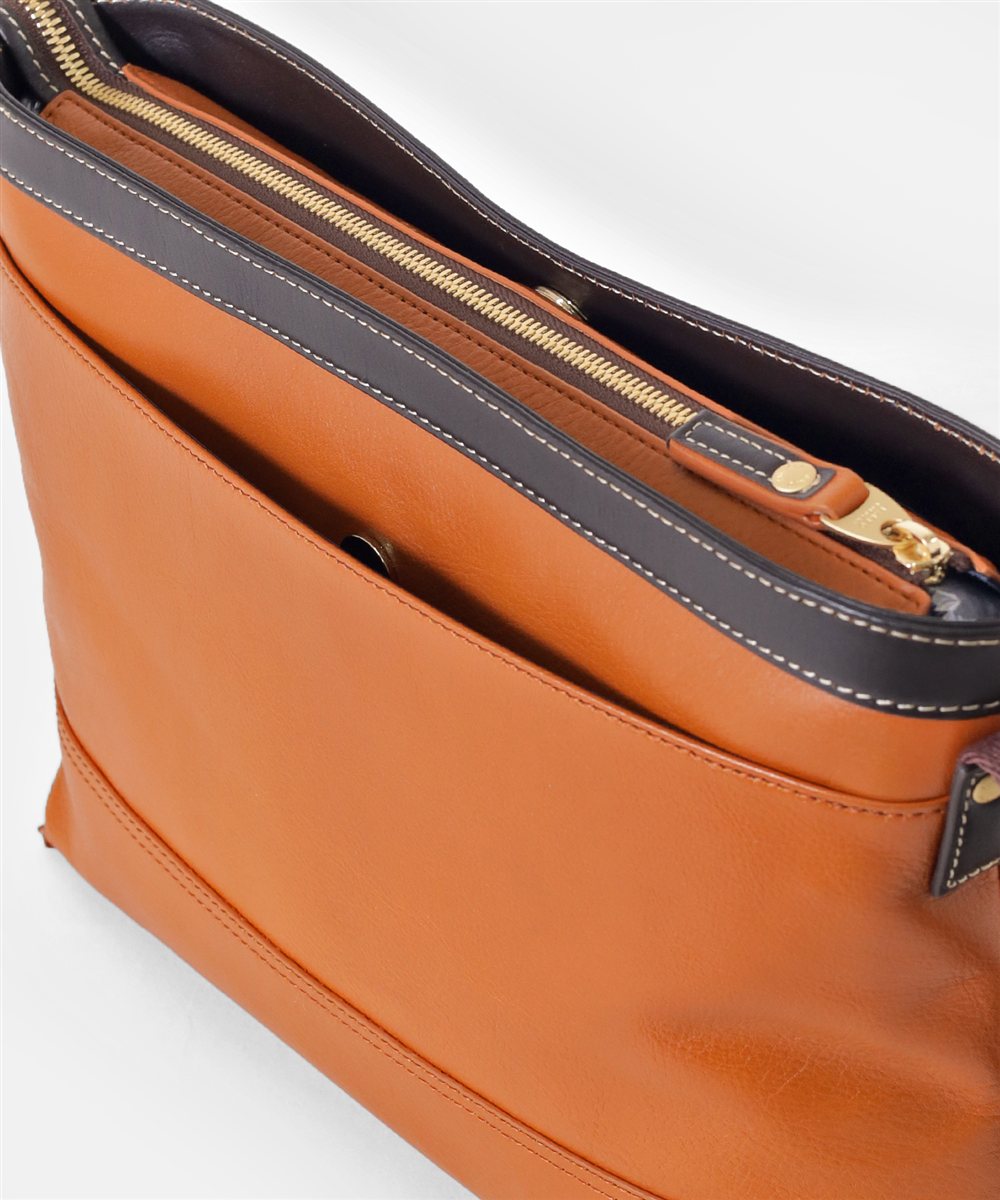 タケオキクチ マンチェスター レザーショルダーバッグ B5