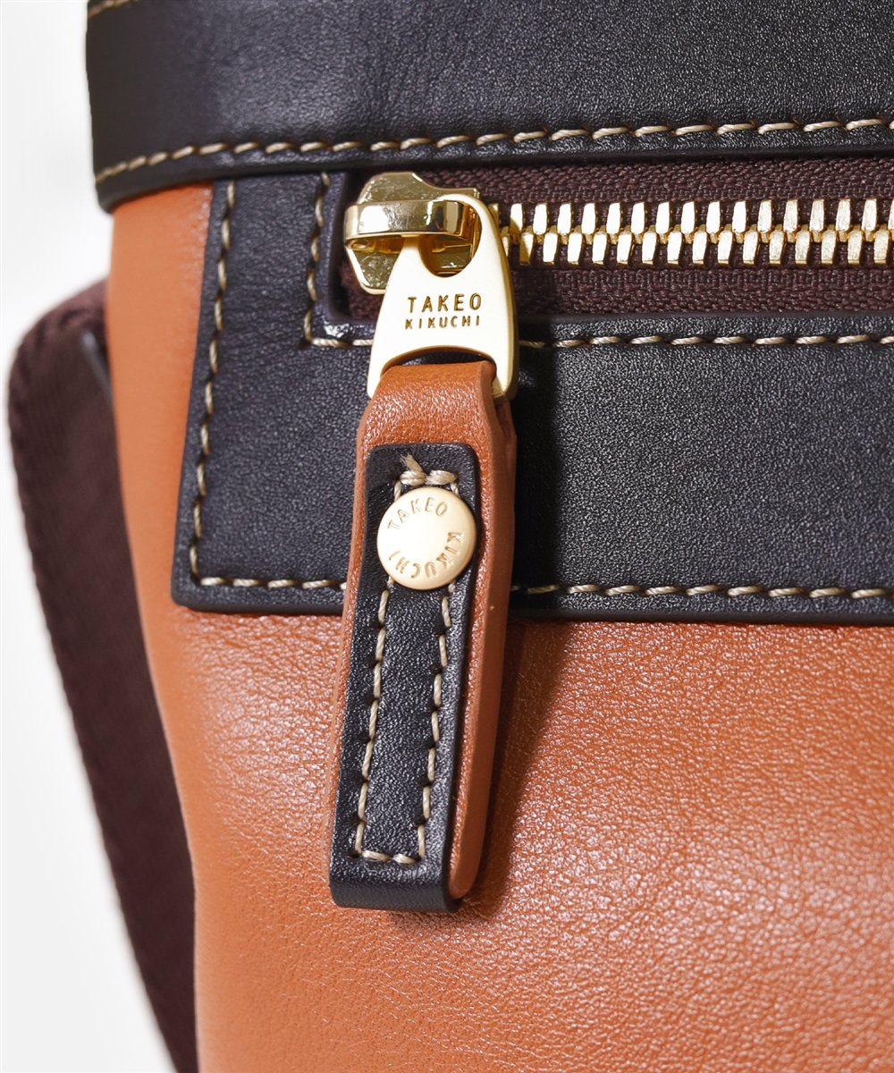 タケオキクチ マンチェスター レザーショルダーバッグ A4