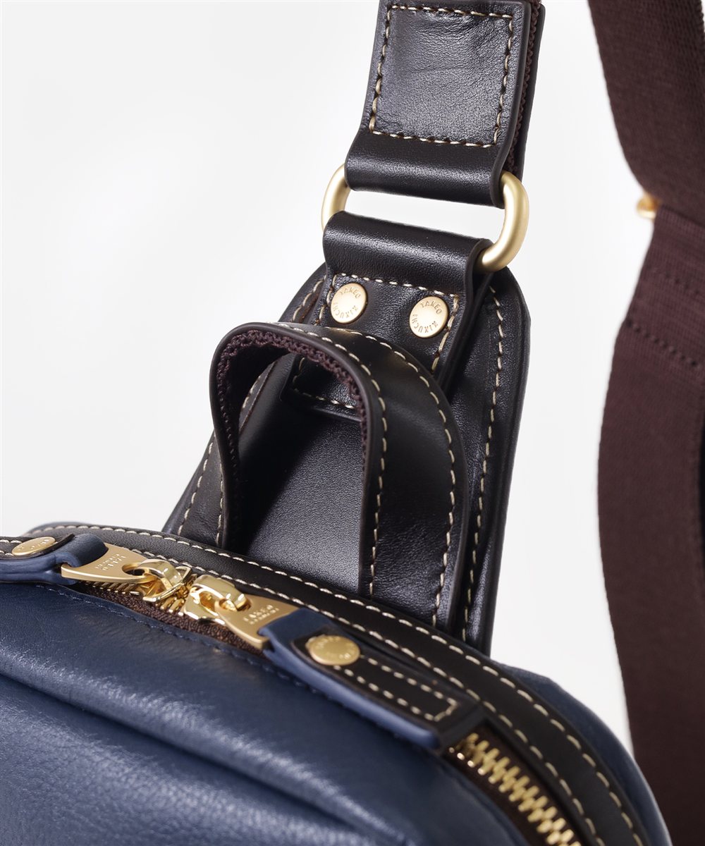 タケオキクチ マンチェスター レザーワンショルダーバッグ