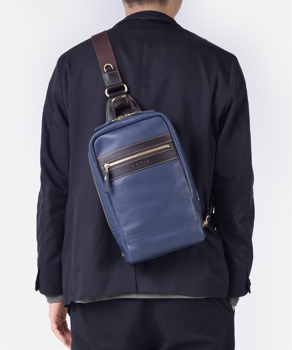 タケオキクチ マンチェスター レザーワンショルダーバッグ