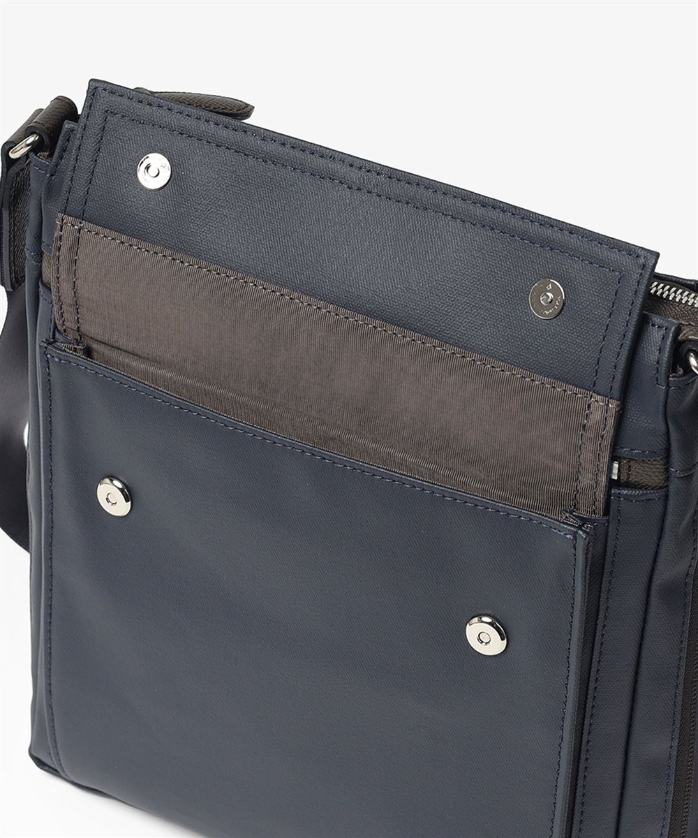 タケオキクチ エクスコート  ショルダーバッグ B5 タテ型