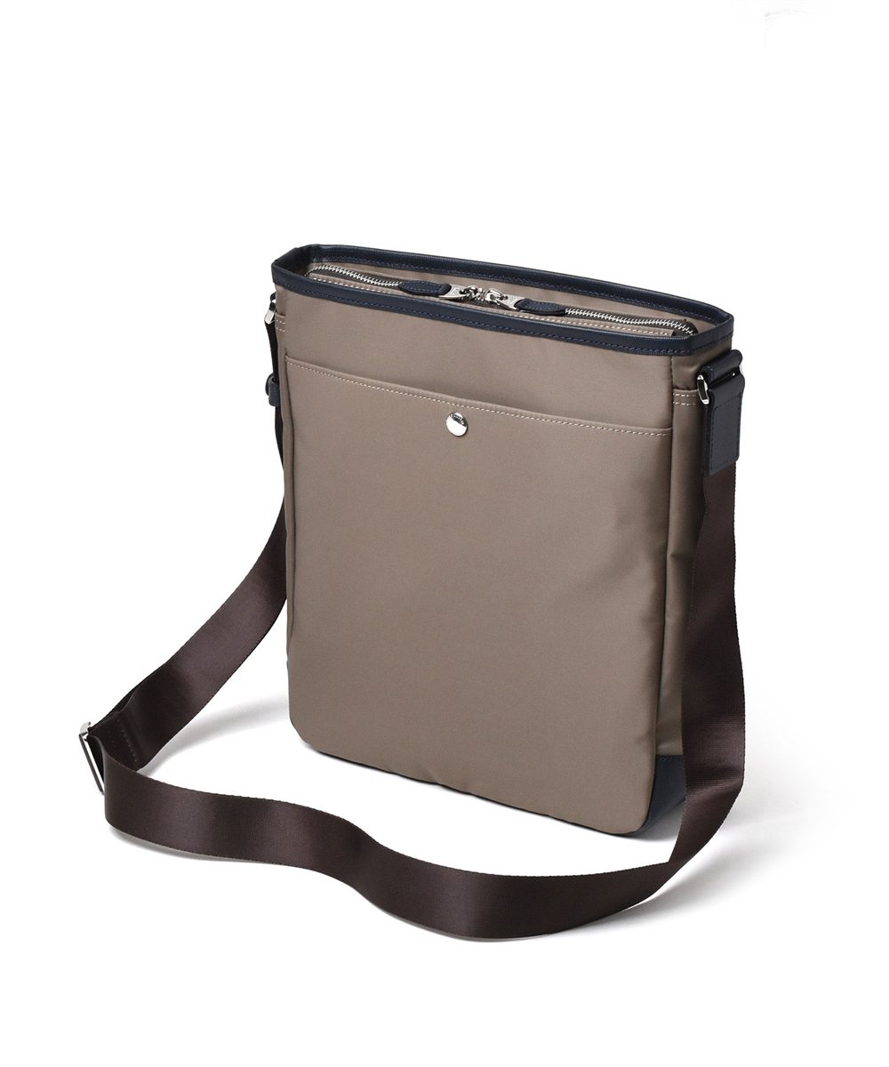 タケオキクチ グレール ショルダーバッグ A4