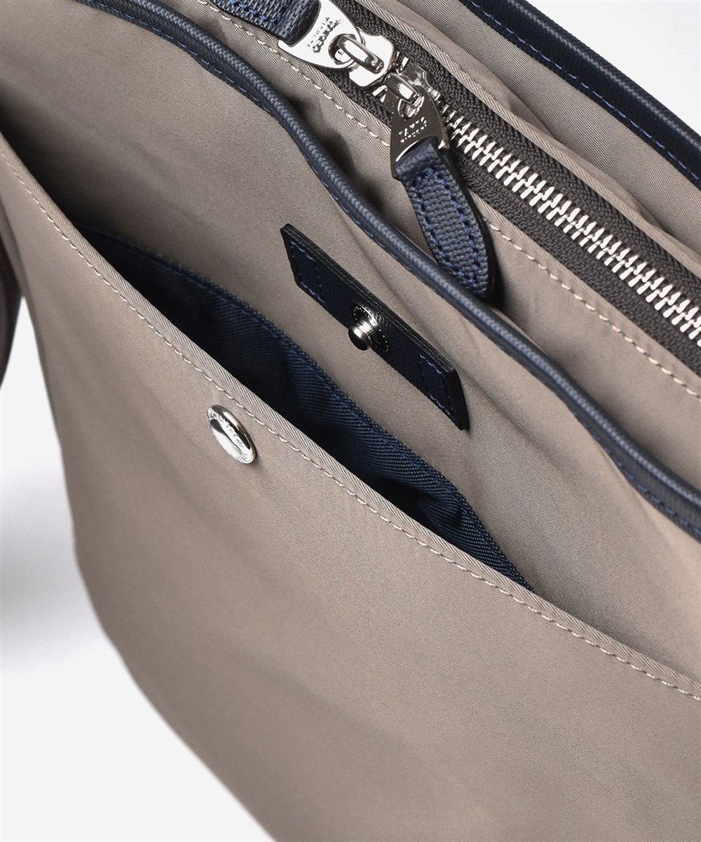 タケオキクチ グレール ショルダーバッグ A4