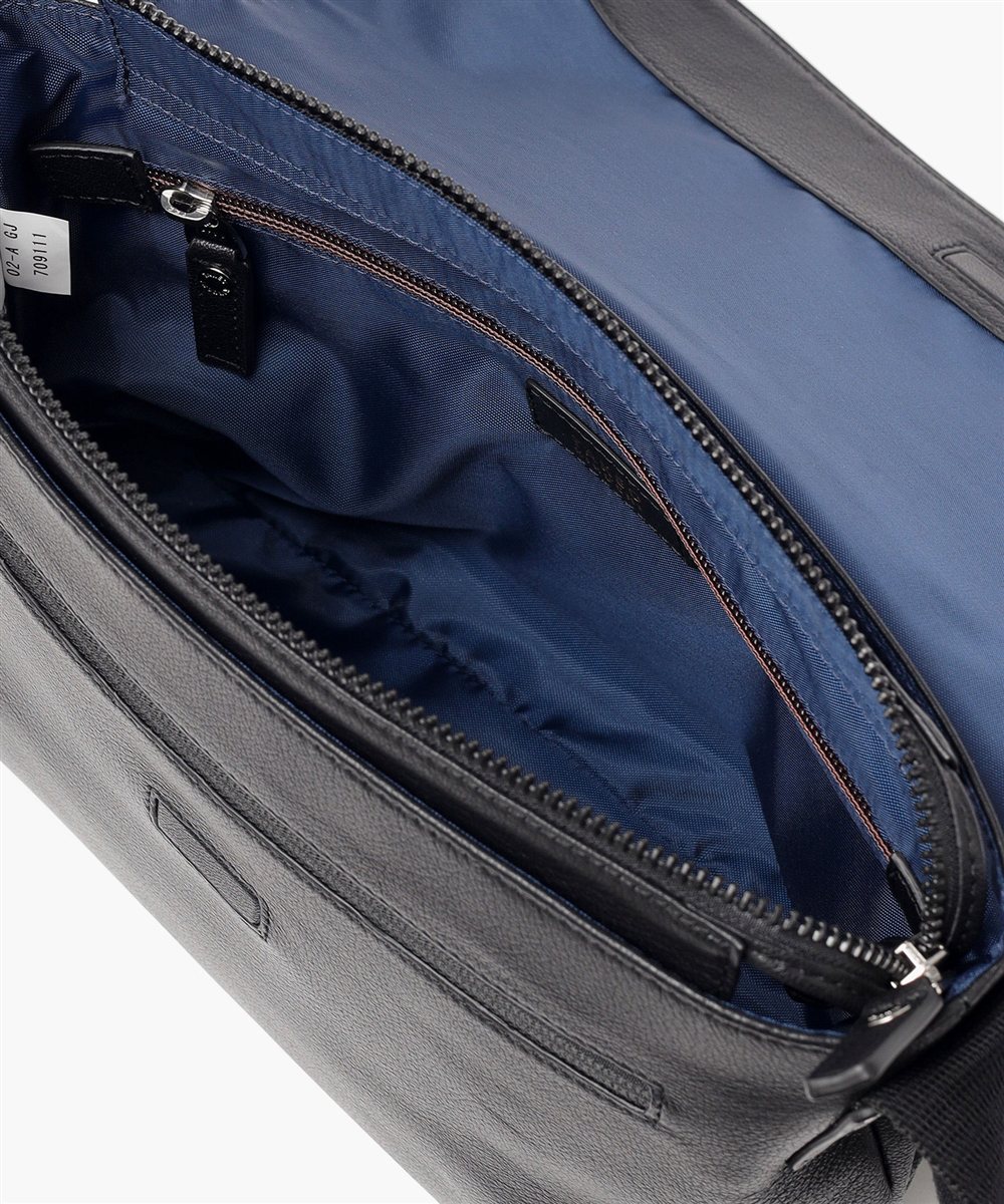 タケオキクチ フィル レザーミニショルダーバッグ