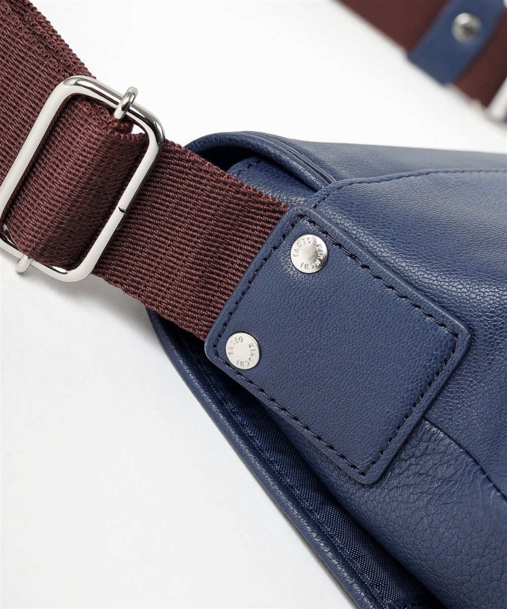 タケオキクチ フィル レザーショルダーバッグ B5