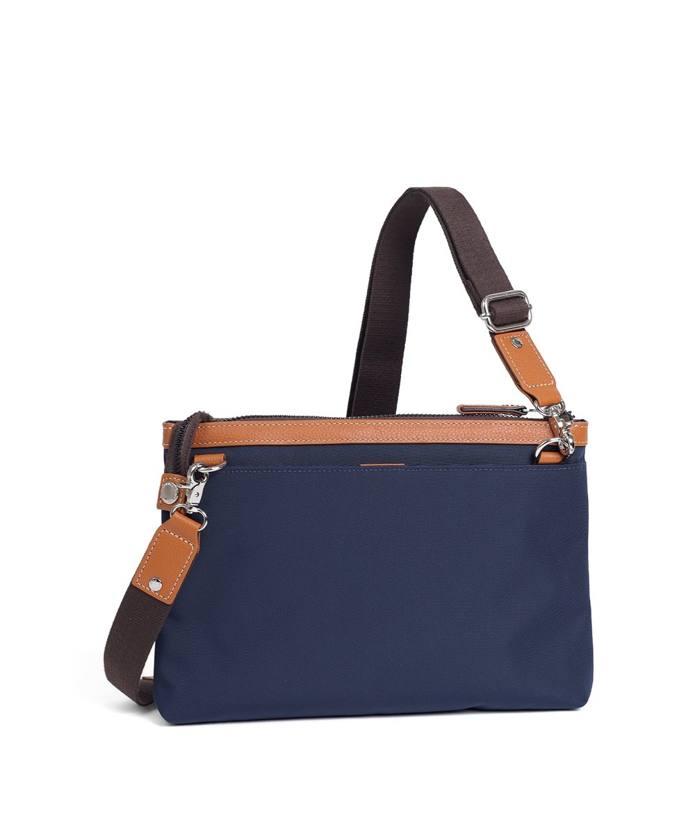 タケオキクチ マーカス  クラッチ 兼 サコッシュ