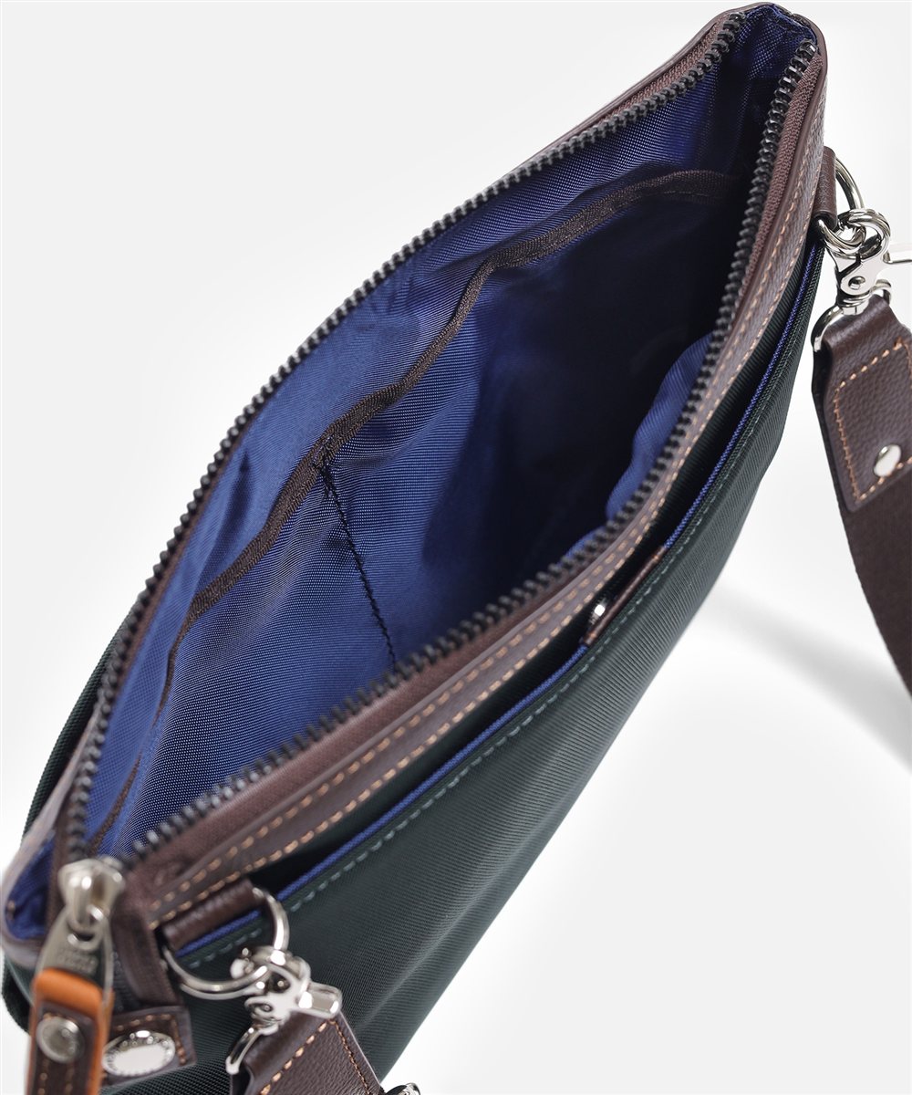 タケオキクチ マーカス  クラッチ 兼 サコッシュ