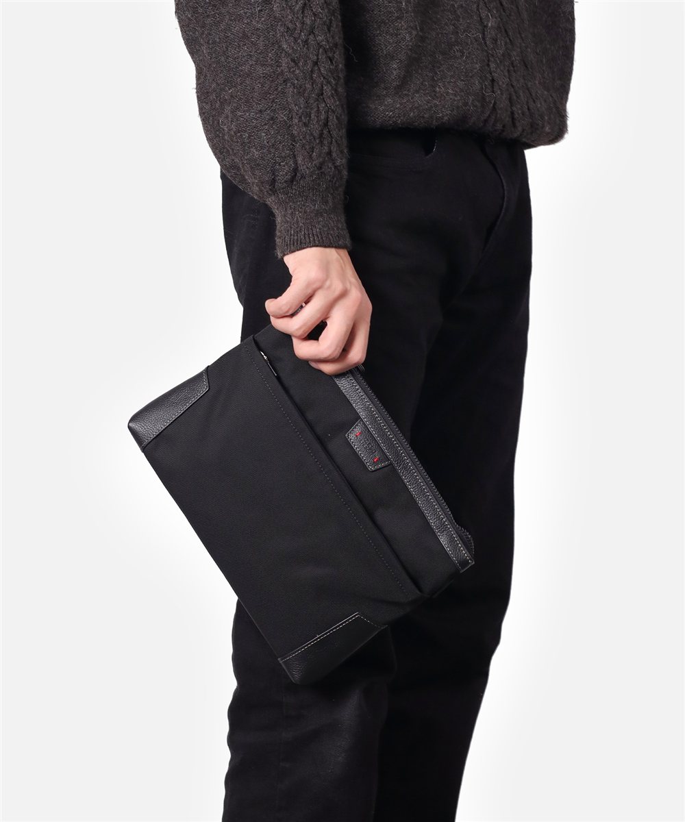 タケオキクチ マーカス  クラッチ 兼 サコッシュ