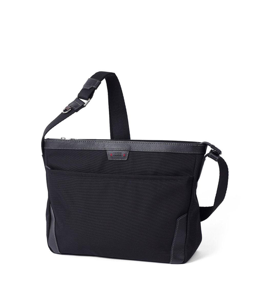 タケオキクチ マーカス ショルダーバッグ B5