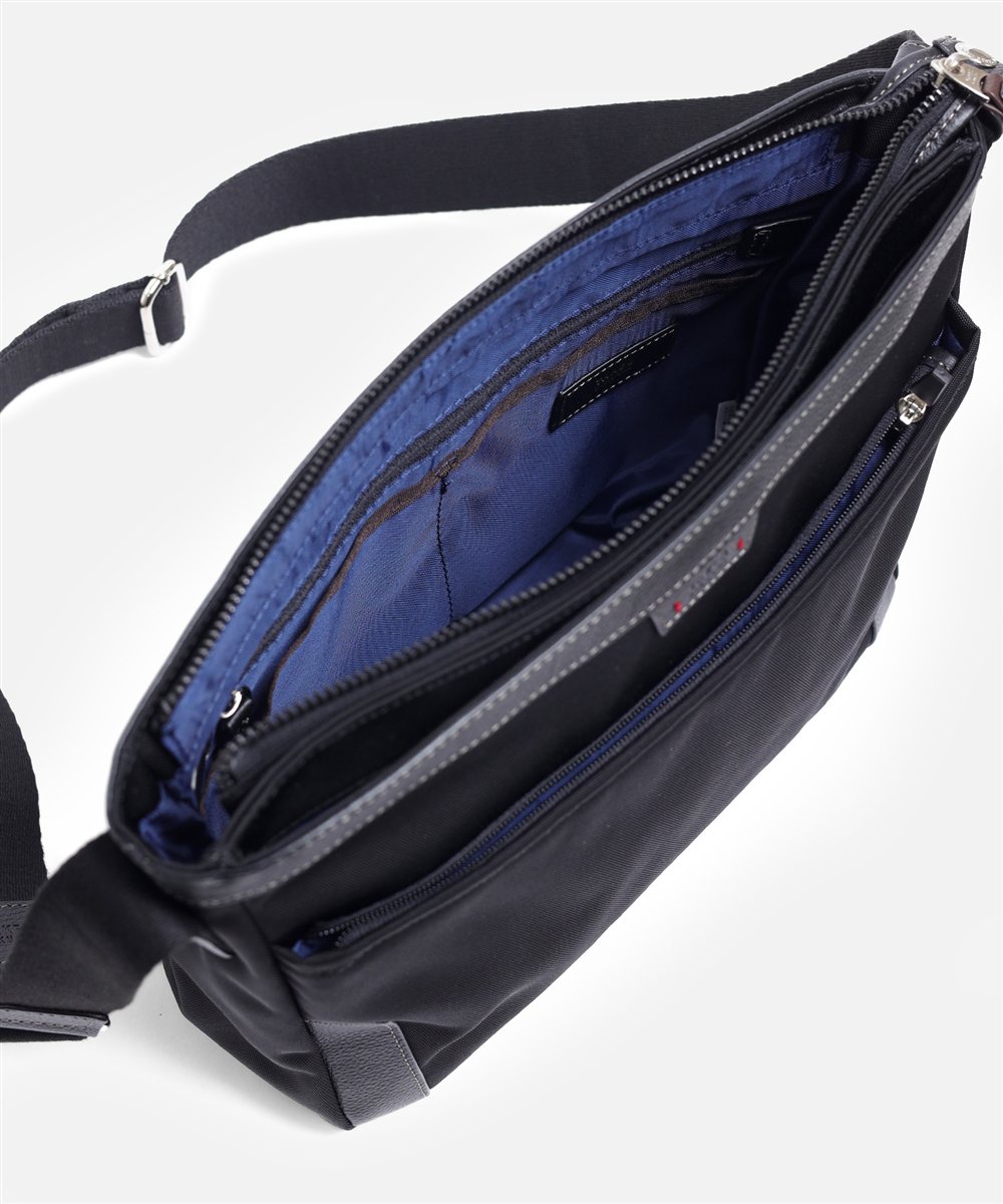 タケオキクチ マーカス ショルダーバッグ B5