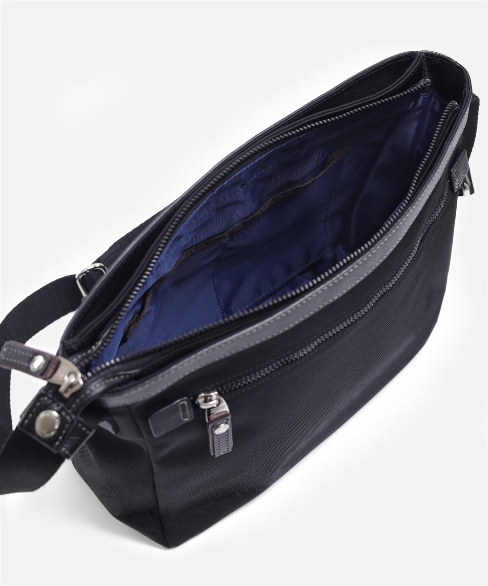 タケオキクチ マーカス ショルダーバッグ B5