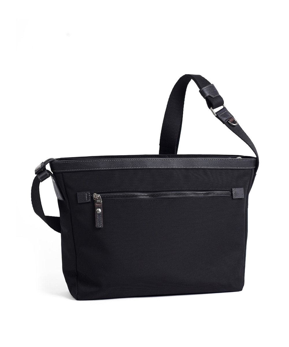 タケオキクチ マーカス ショルダーバッグ A4