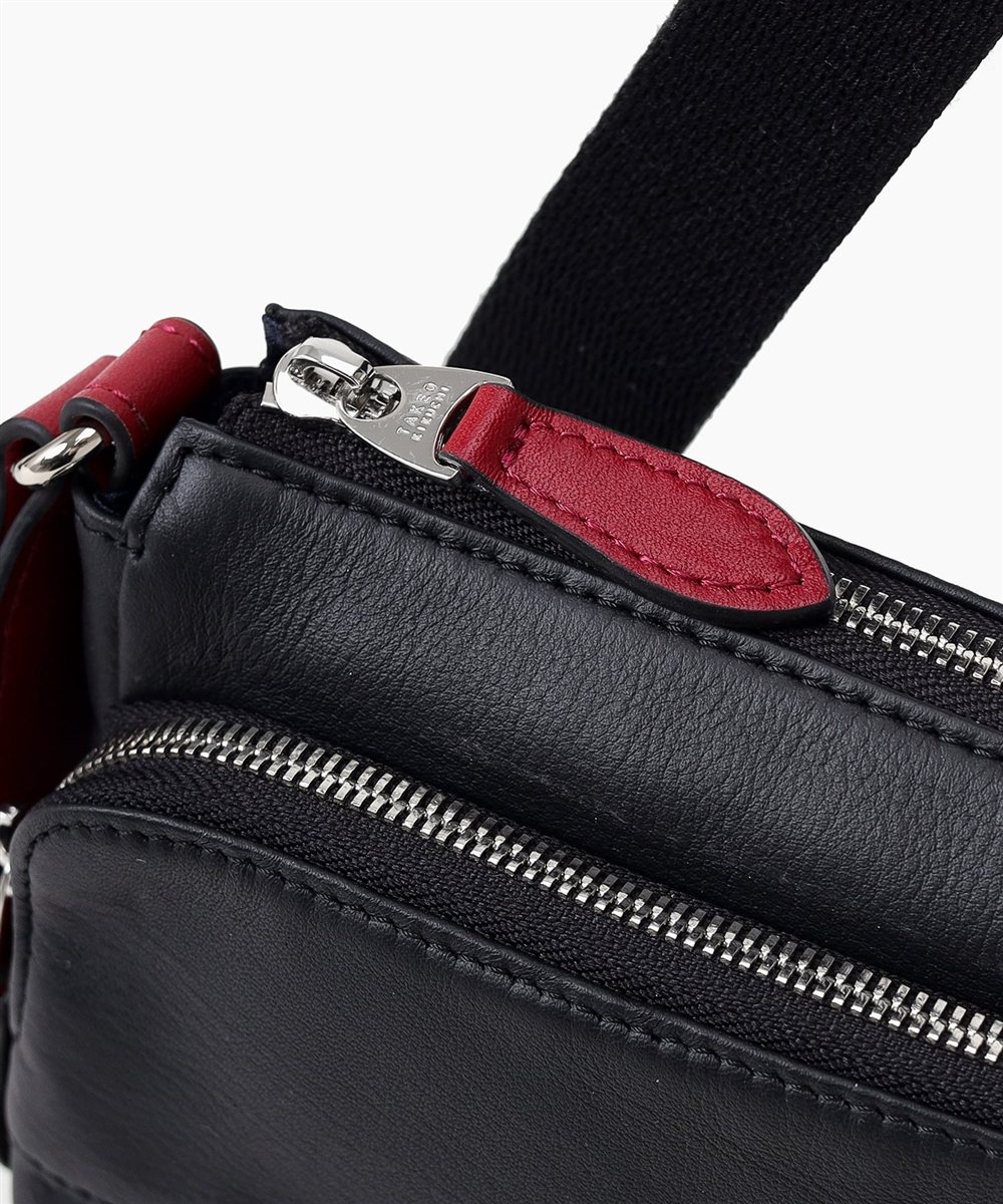 タケオキクチ ソバージュ レザーミニショルダーバッグ