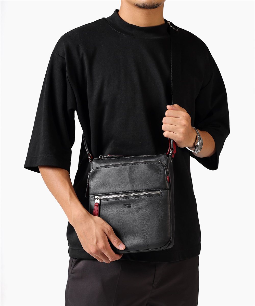 TAKEO KIKUCHI ソバージュ 本革 斜め掛けバッグ 黒 B5対応 TAKEO KIKUCHI（タケオキクチ） SAUVAGE ソバージュ ショルダーバッグ