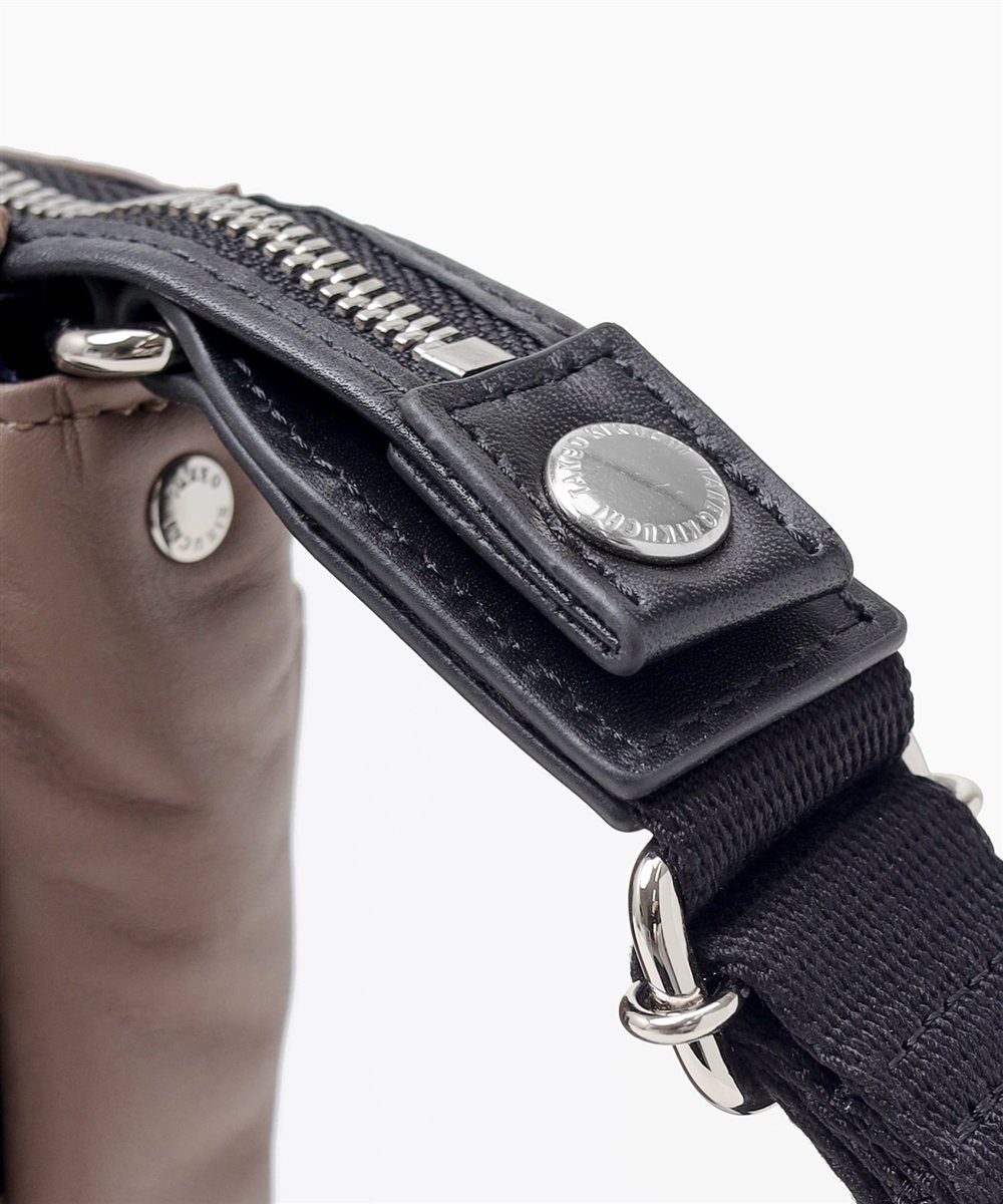 タケオキクチ ソバージュ レザーミニショルダーバッグ