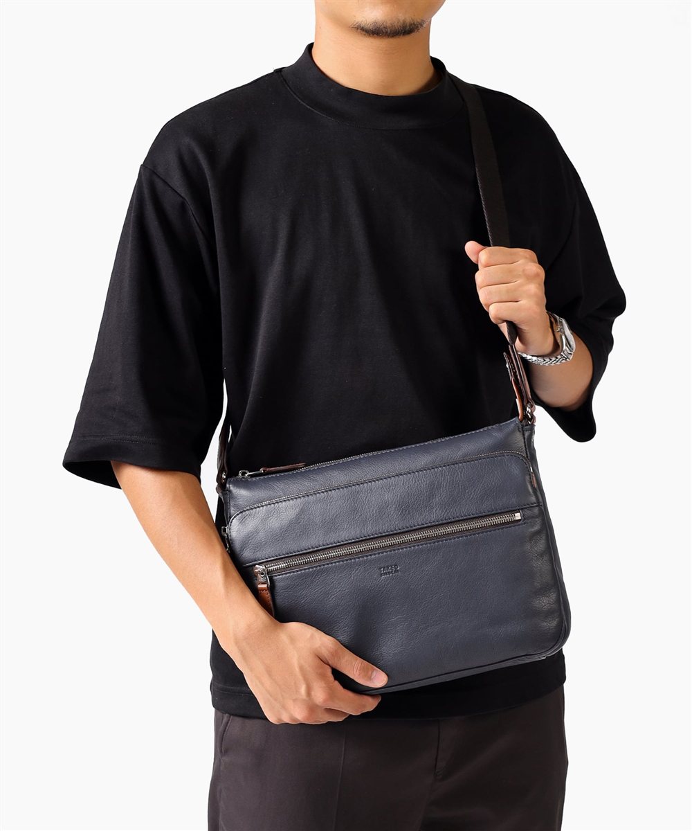 タケオキクチ ソバージュ レザーショルダーバッグ B5