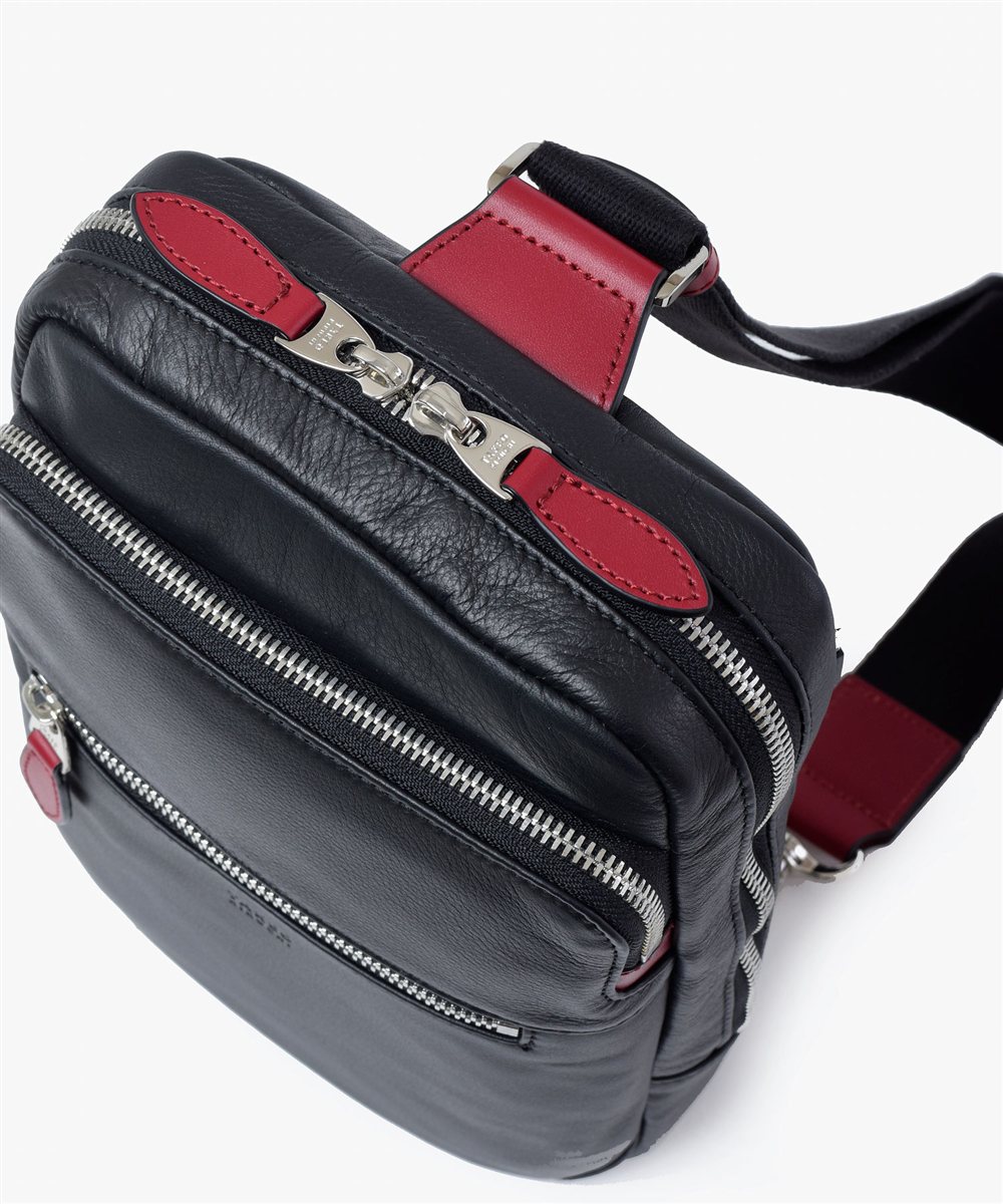 タケオキクチ ソバージュ レザーワンショルダーバッグ