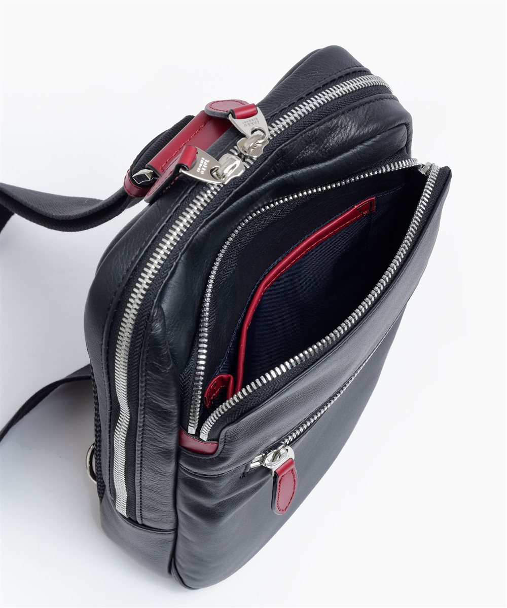 タケオキクチ ソバージュ レザーワンショルダーバッグ