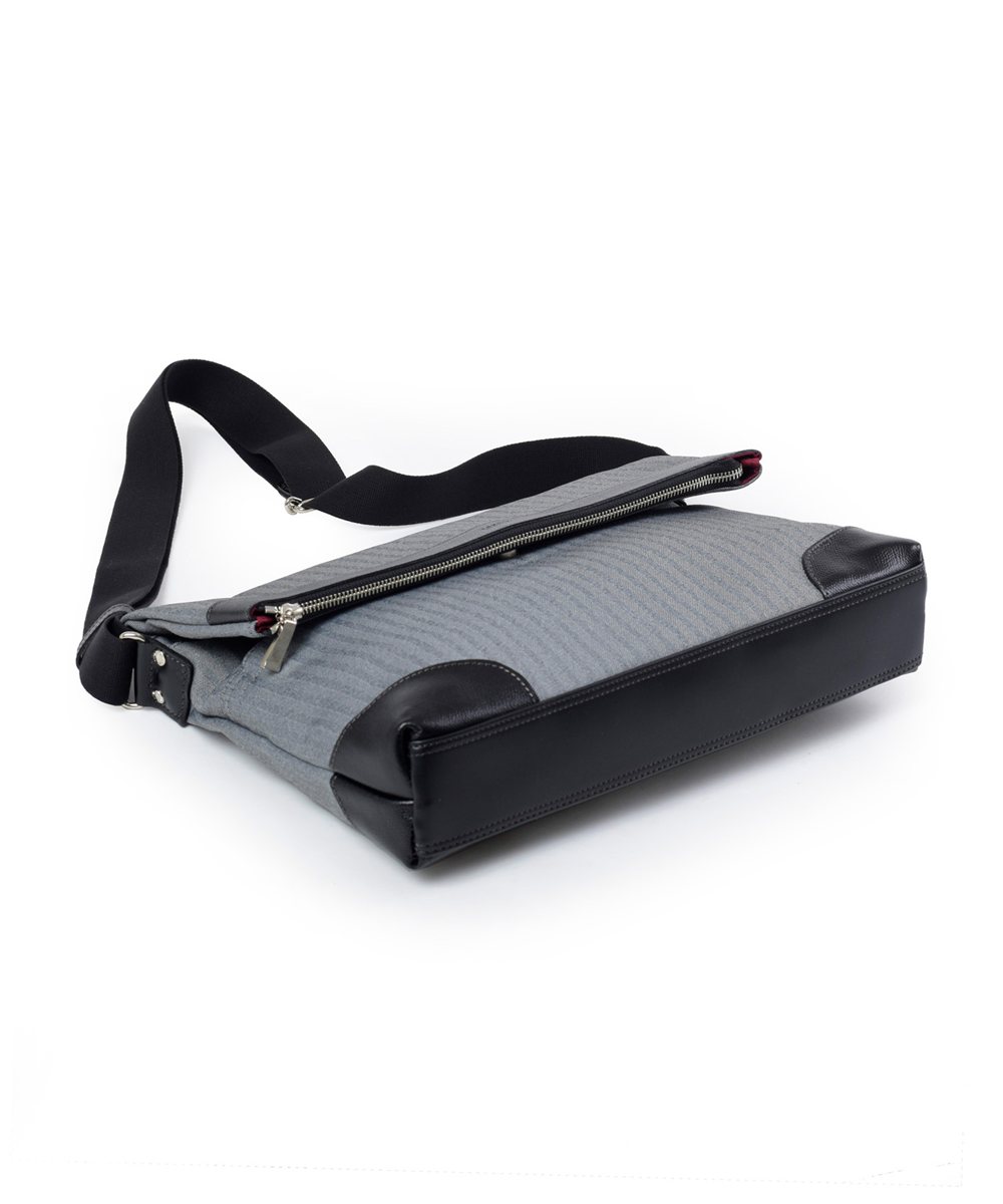 タケオキクチ サード ショルダーバッグ A4