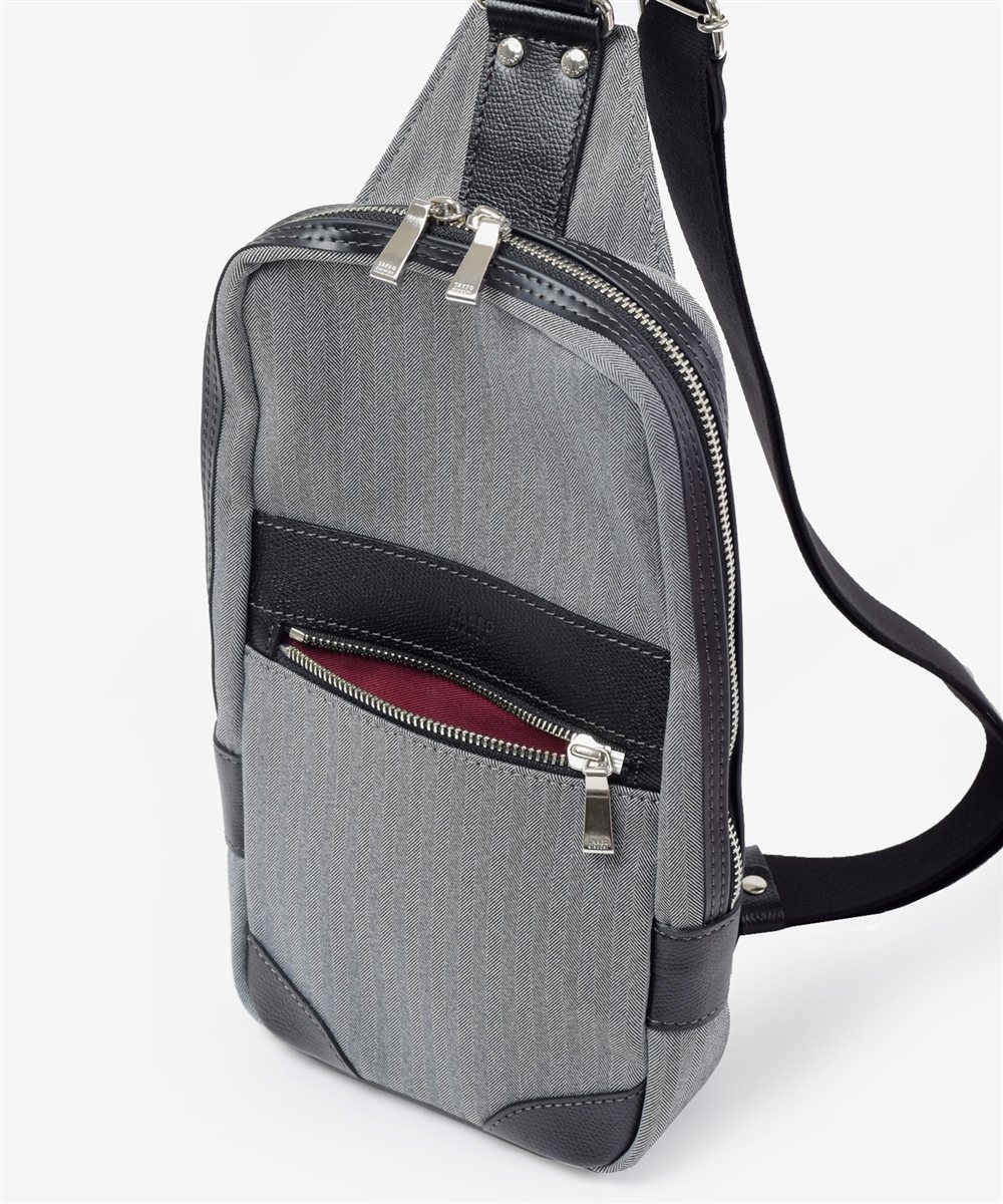 タケオキクチ サード ワンショルダーバッグ