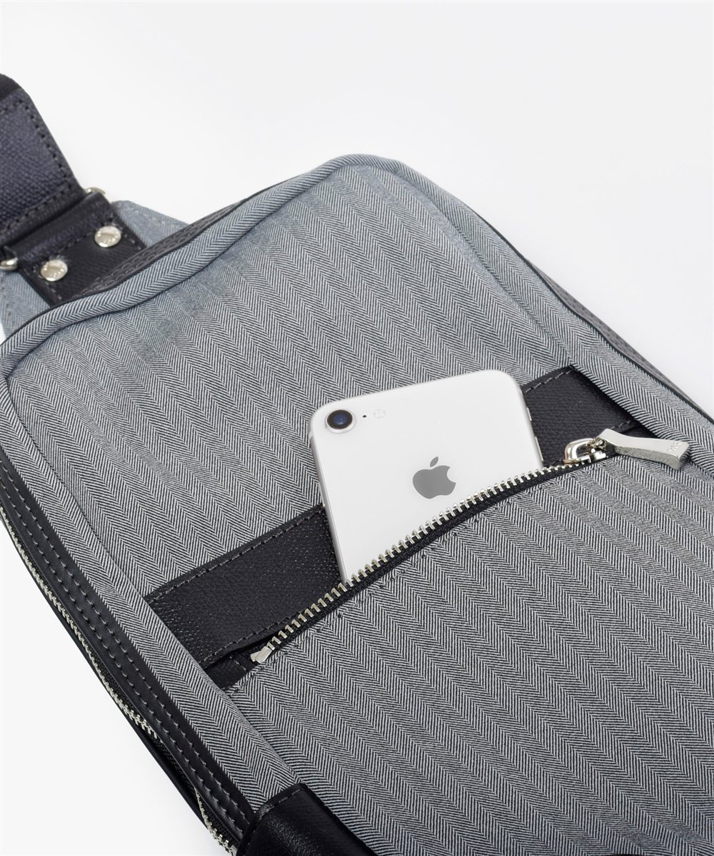 タケオキクチ サード ワンショルダーバッグ