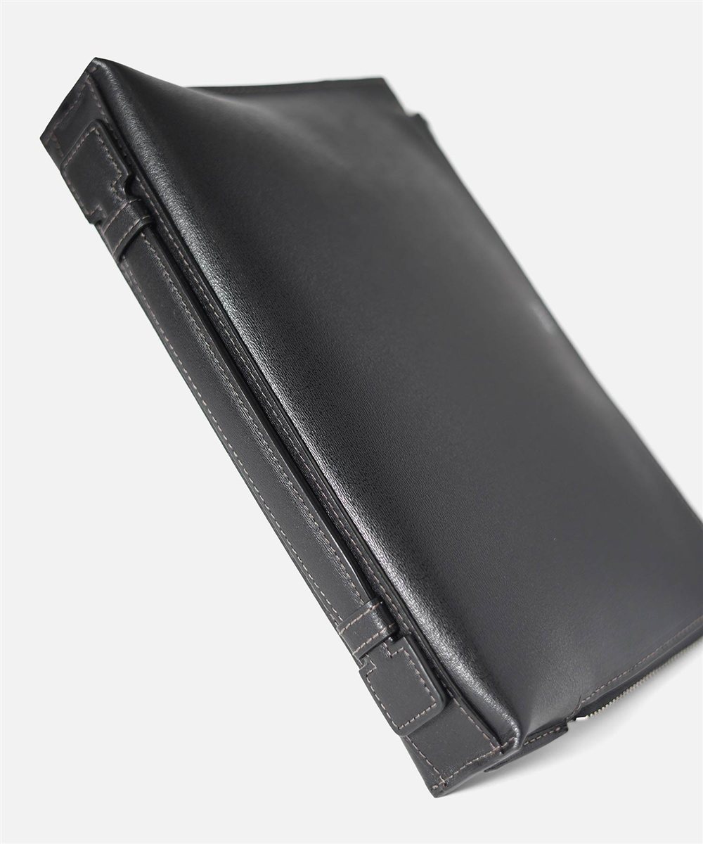 タケオキクチ マックス レザークラッチバッグ