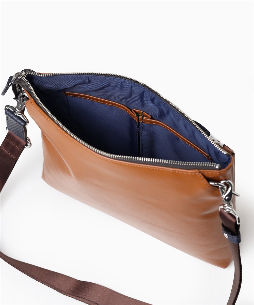 タケオキクチ セレーノ クラッチバッグ兼用 レザーショルダーバッグ B5