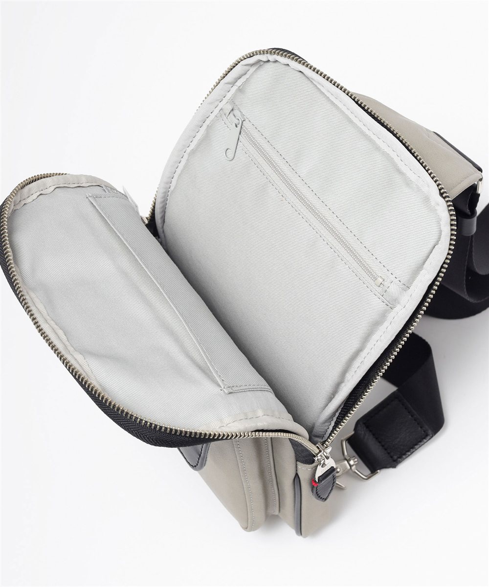 タケオキクチ シーマ ワンショルダーバッグ