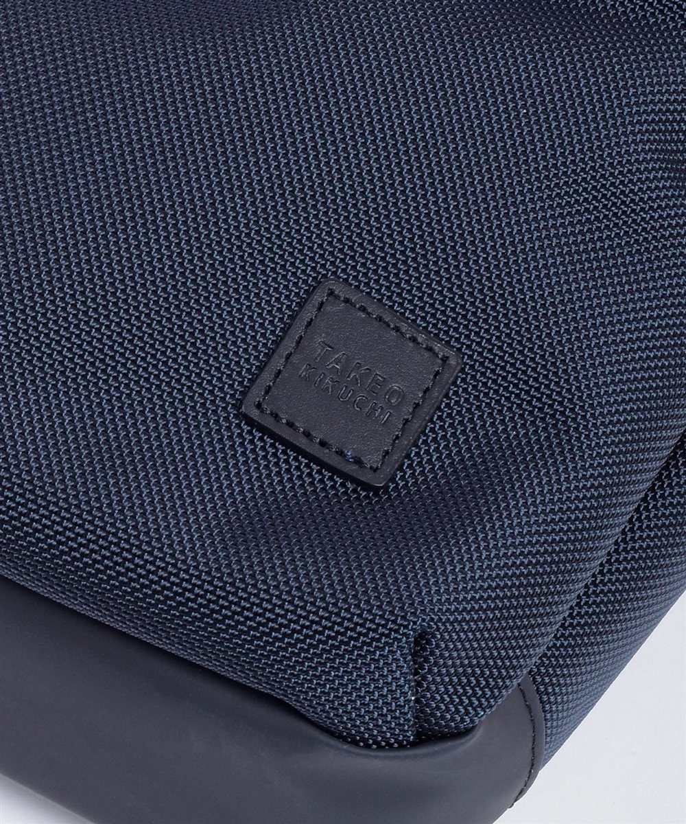 タケオキクチ スプリット ショルダーバッグ B5 スマホポーチ付き