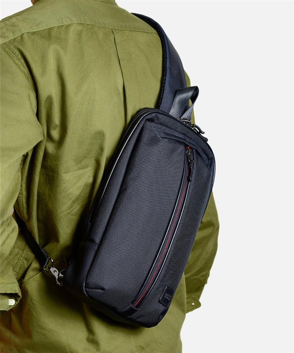 タケオキクチ スプリット ワンショルダーバッグ スマホポーチ付き