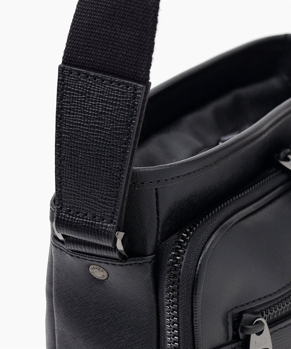 タケオキクチ ニュース ショルダーバッグ タテ型 B5