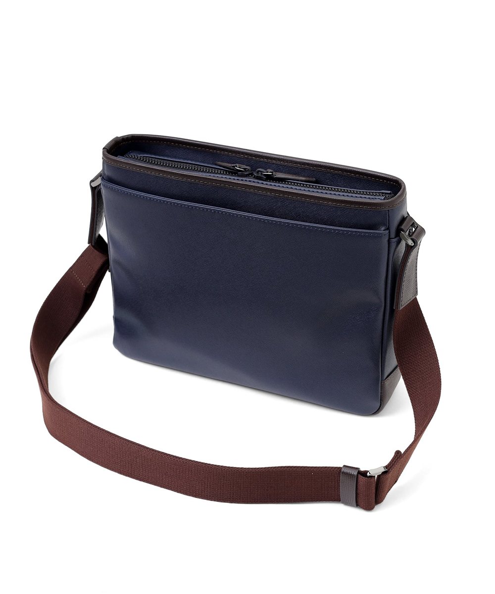 タケオキクチ ニュース ショルダーバッグ ヨコ型 B5