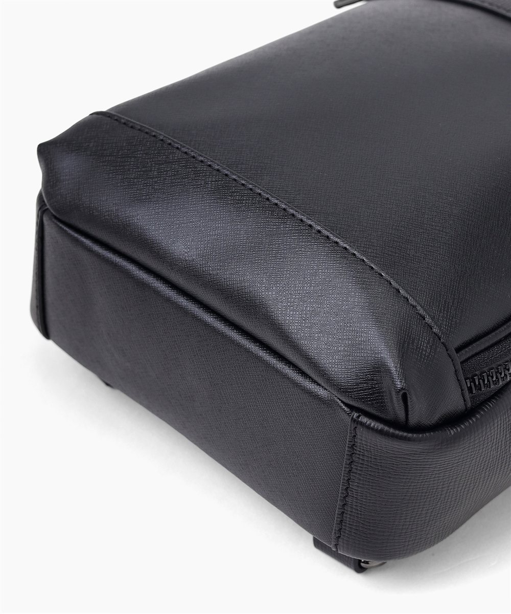 タケオキクチ ニュース ワンショルダーバッグ