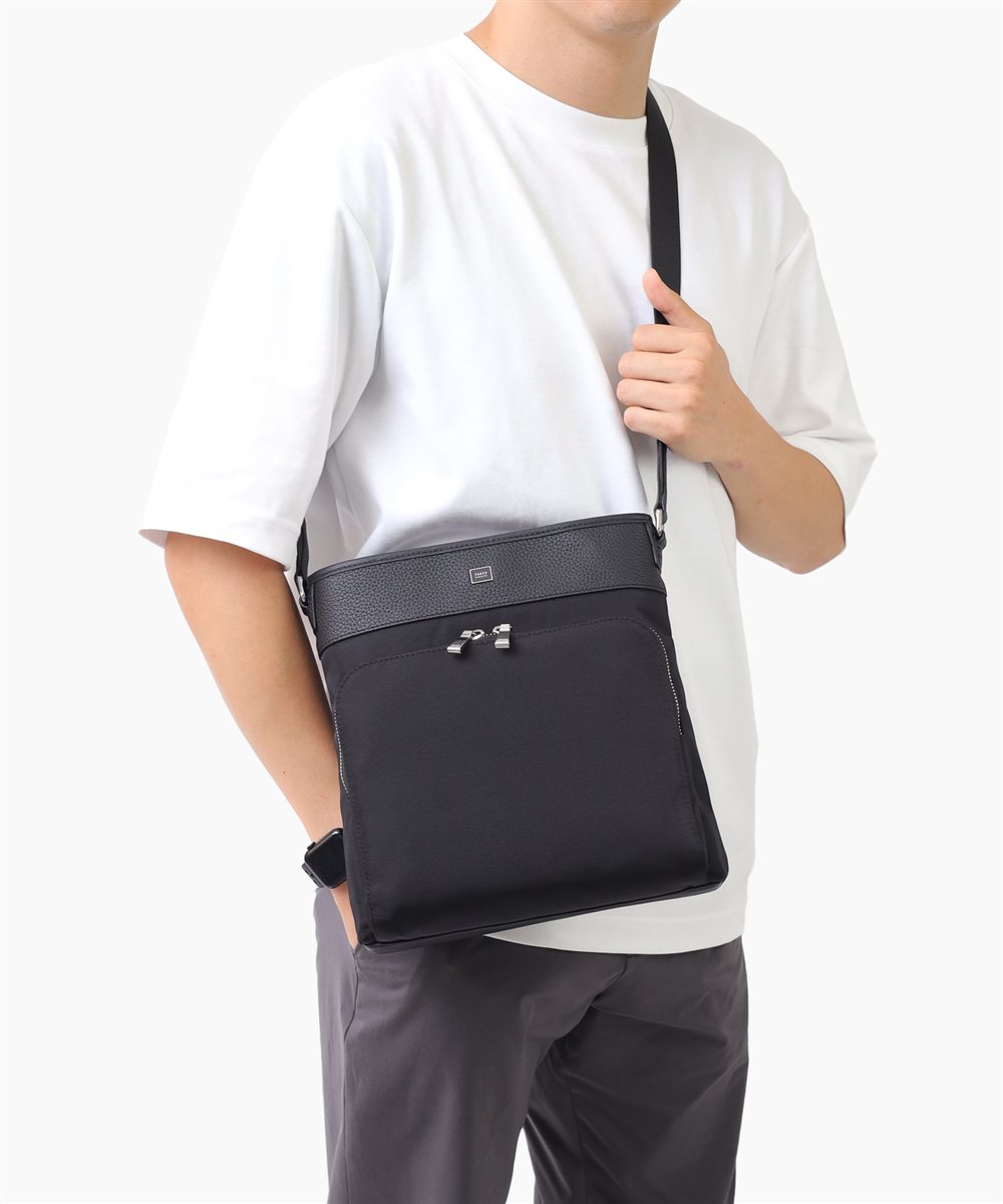 タケオキクチ インター ショルダーバッグ B5 タテ型