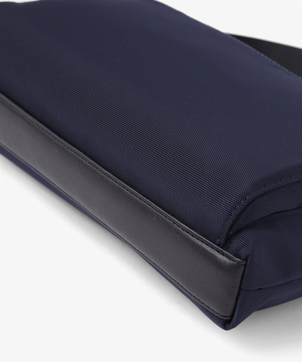 タケオキクチ インター ショルダーバッグ B5 ヨコ型