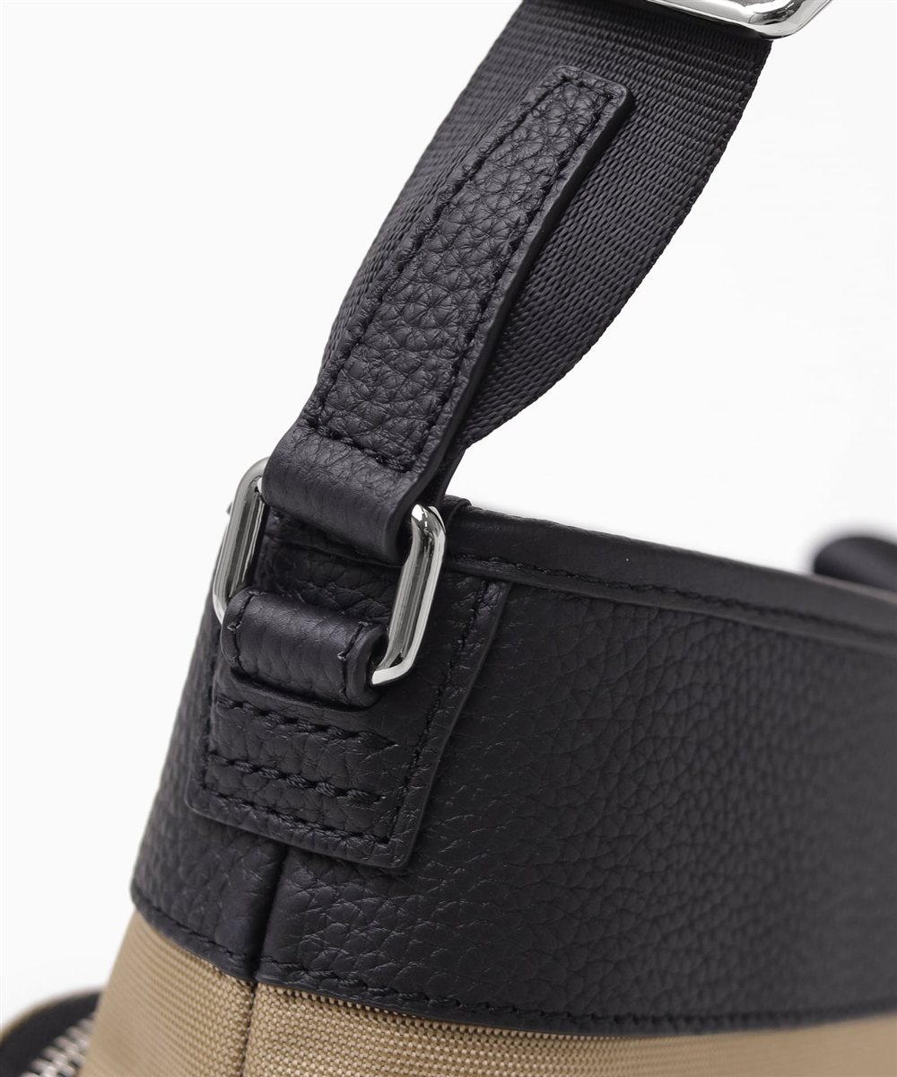 タケオキクチ インター ショルダーバッグ B5 ヨコ型