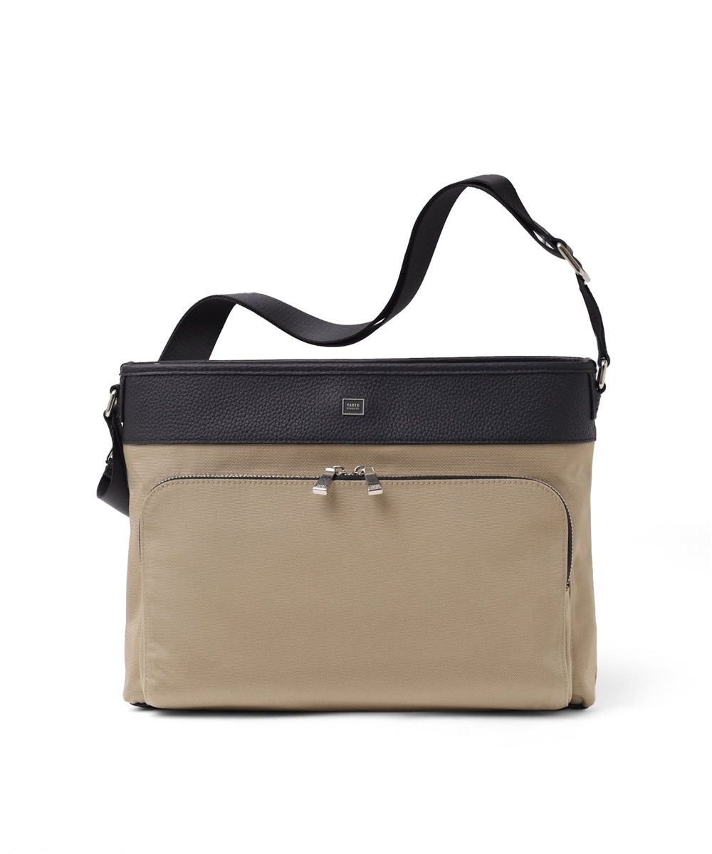 タケオキクチ インター ショルダーバッグ A4