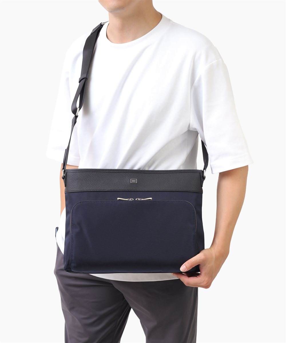 タケオキクチ インター ショルダーバッグ A4