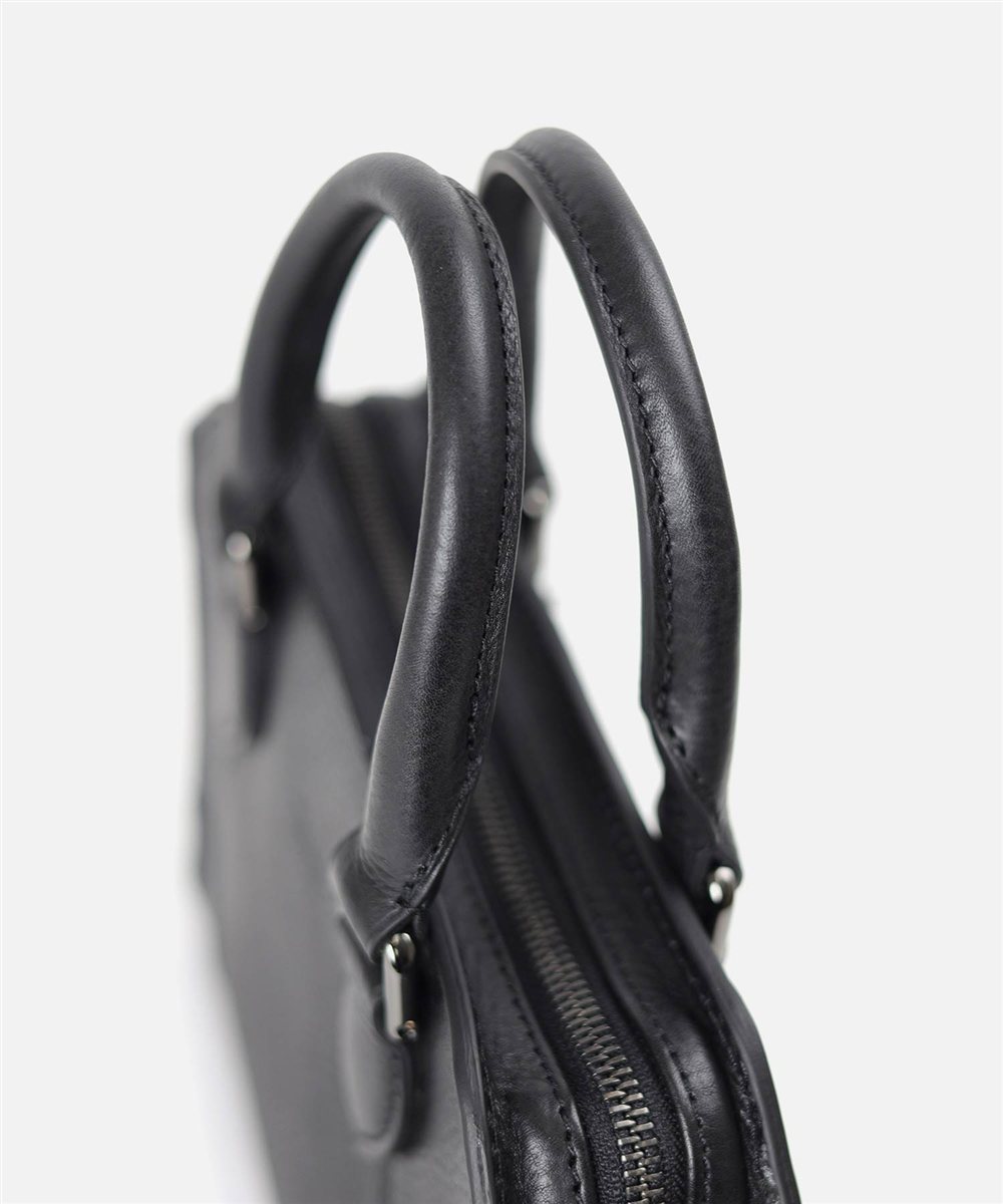 タケオキクチ イーサン レザーブリーフバッグ ミニ