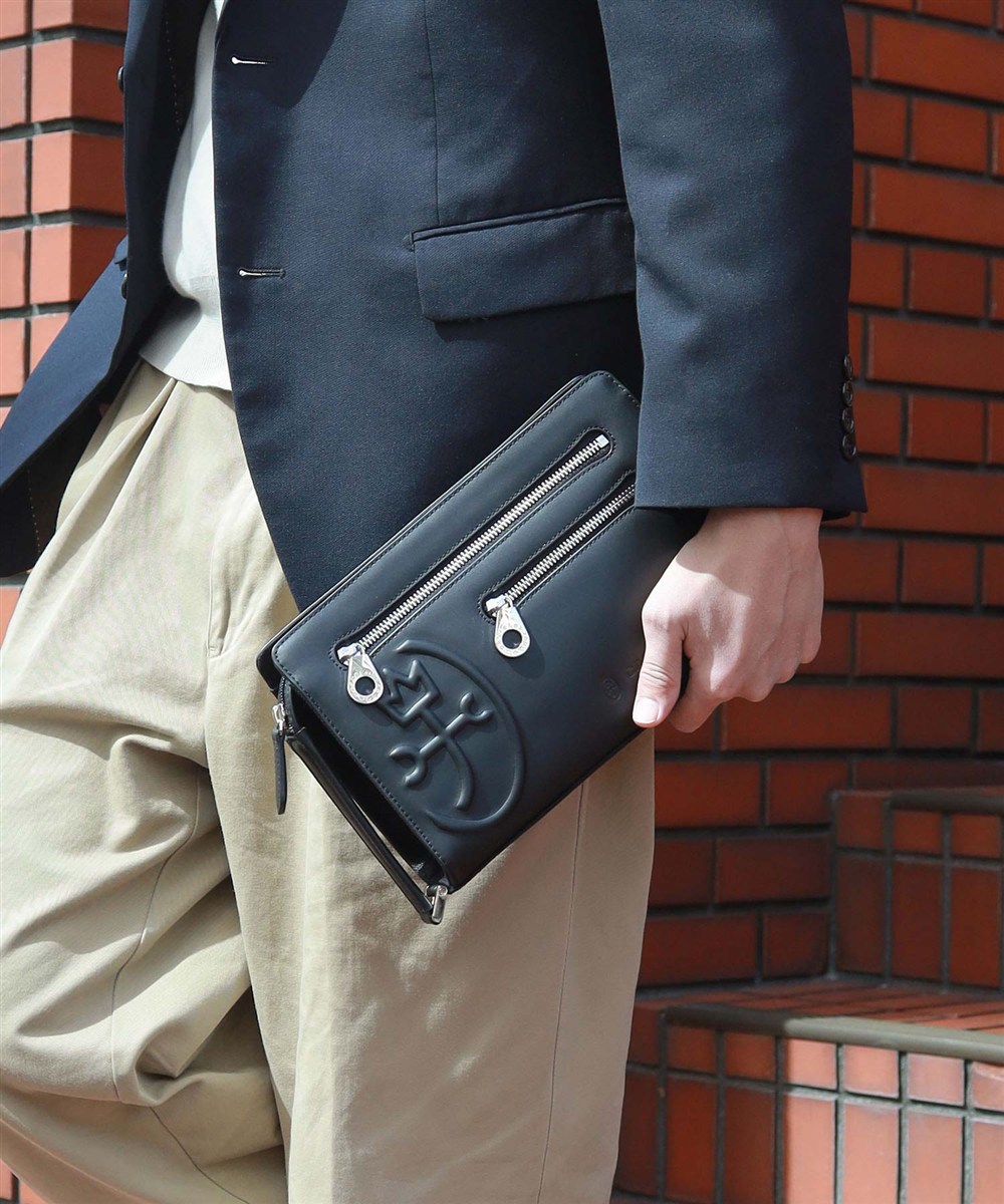 カステルバジャック トリエII レザーメンズバッグ