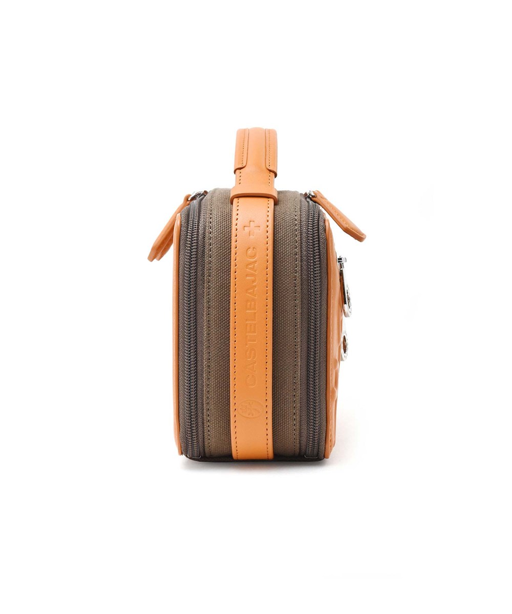 カステルバジャック トリエII レザーメンズバッグ Wルーム