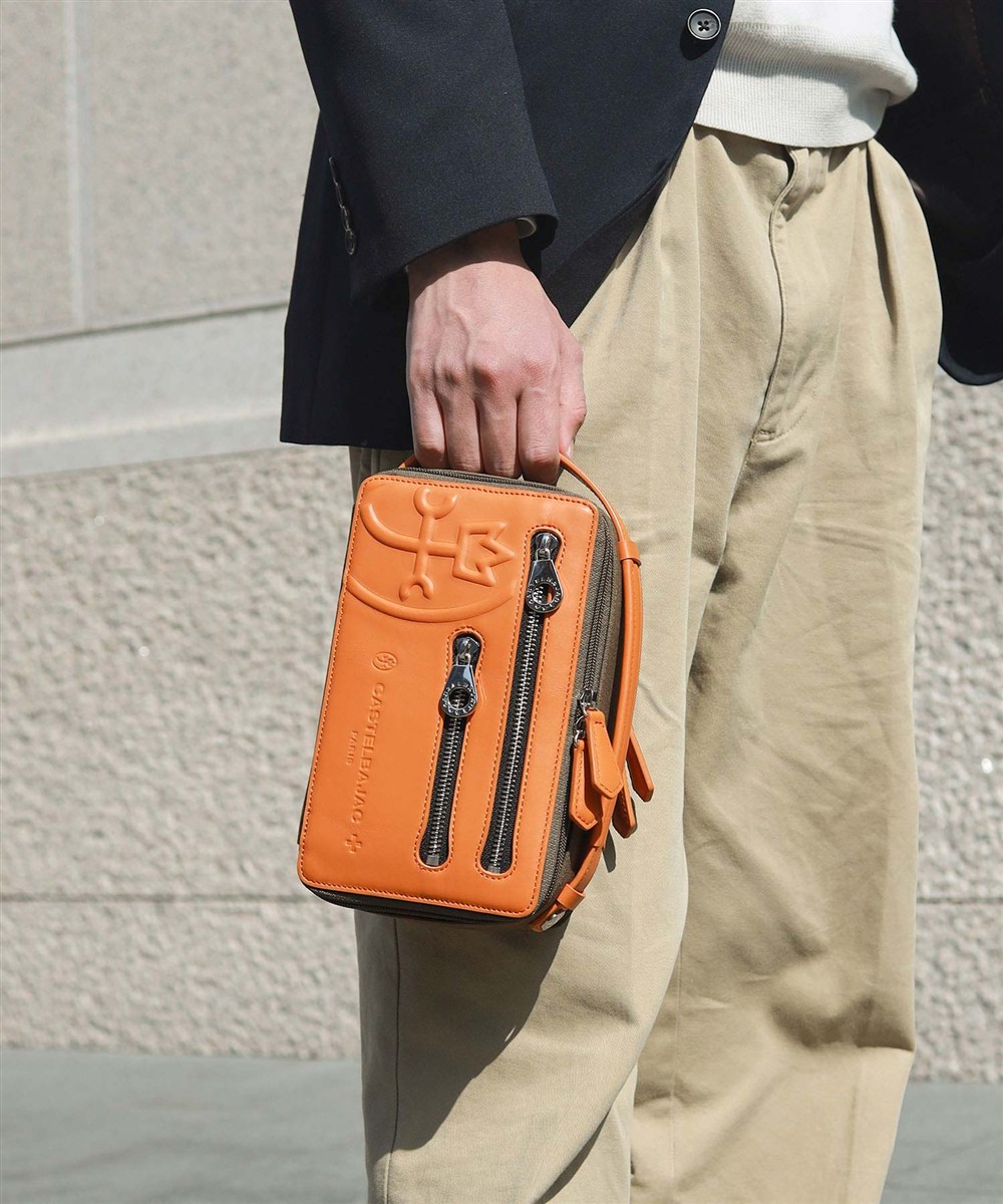 カステルバジャック トリエII レザーメンズバッグ Wルーム