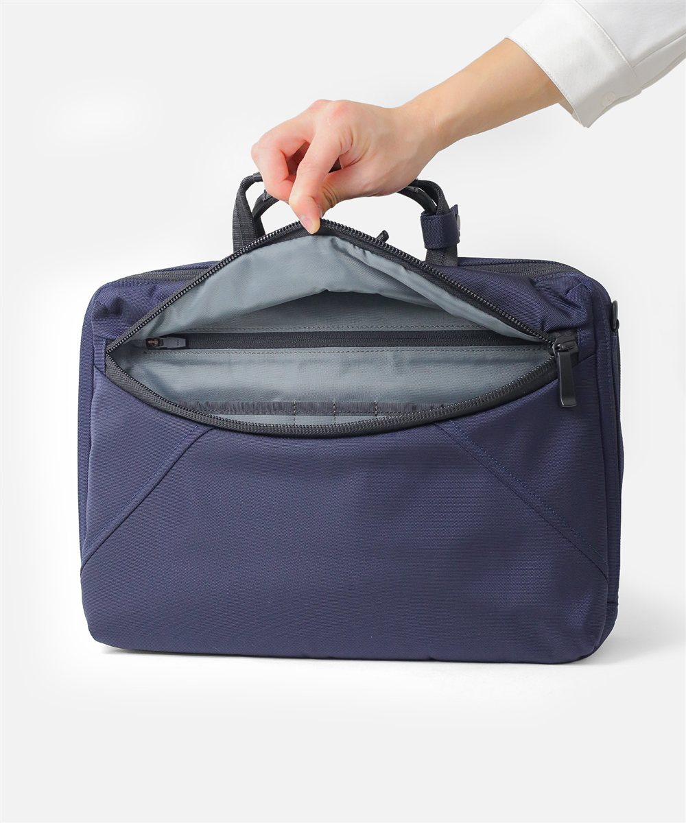 タケオキクチ バルジ ビジネスバッグ A4 13.3インチ対応 ダブルルーム